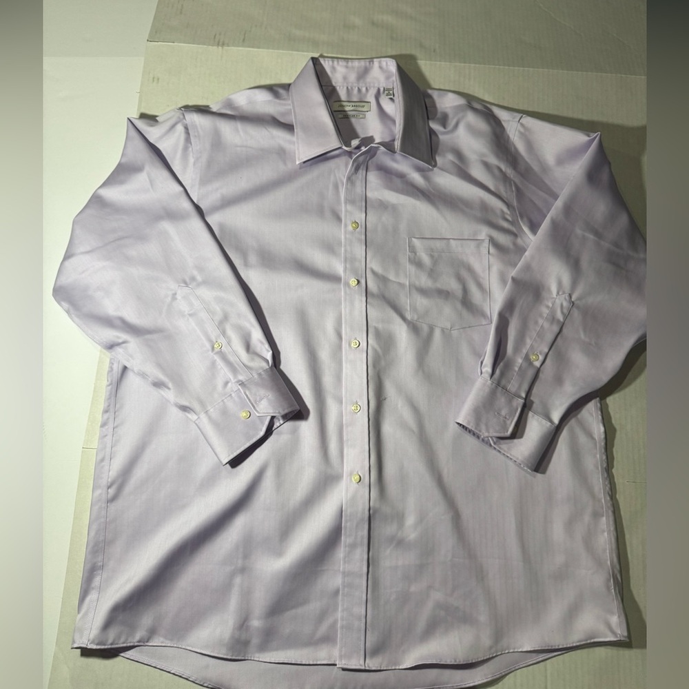 Men’s Joseph Abboud Light Purple long sleeve Dress Shirt size 18 32/33